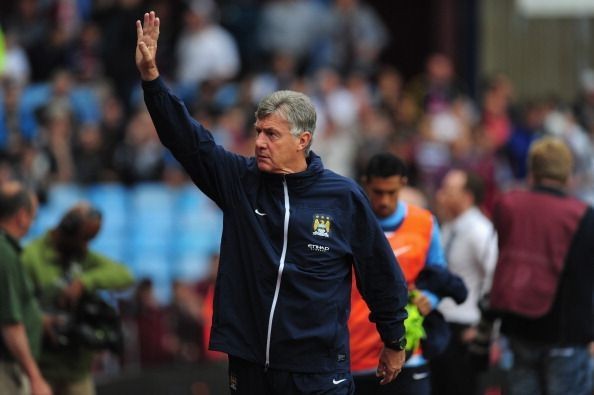 5 cầu thủ từng choi cho Man United và Man City - Bóng Đá