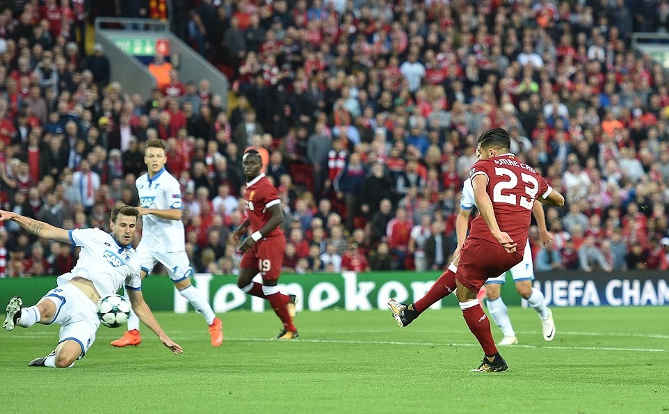 Fan MU kêu gọi mua Depay - Bóng Đá