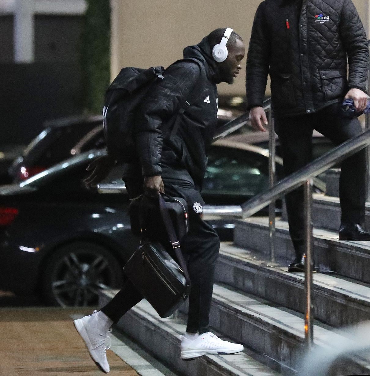 Man Utd đến Lowry - Bóng Đá