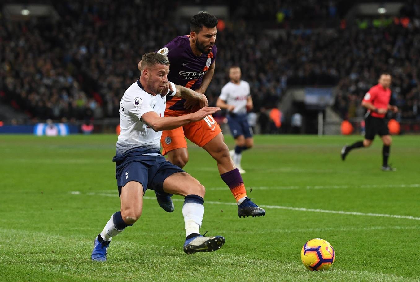 Chấm điểm Tottenham: Kane mất dạng ở trận đánh lớn - Bóng Đá
