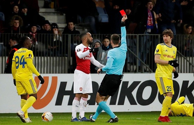 5 điểm nhấn BATE 0-1 Arsenal: Emery tin nhầm công nhân, Ozil và con số 100 - Bóng Đá