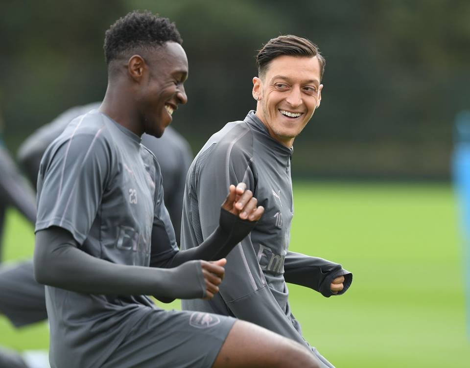 Arsenal tập - Bóng Đá