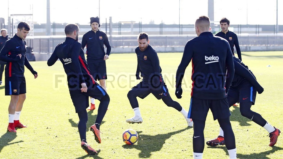 barca tập luyện - Bóng Đá