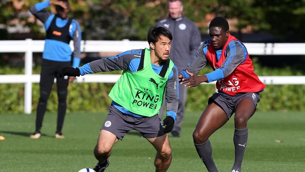 Leicester tập luyện - Bóng Đá