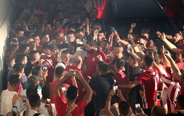 Zidane đến Anh du hí, chọn được bến đỗ mới? - Bóng Đá