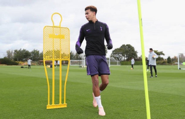 Fan Man Utd tranh cãi về cầu thủ này sau trận đấu Reading - Bóng Đá