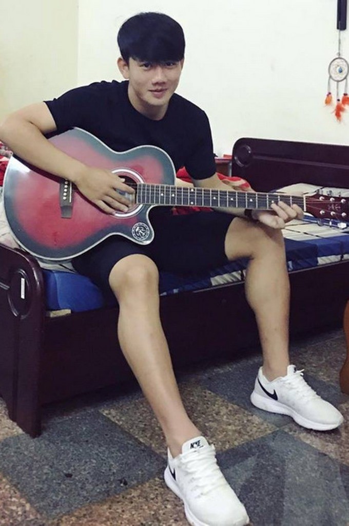 Minh Vương gây sốt với với hình ảnh giả gái cực độc - Bóng Đá