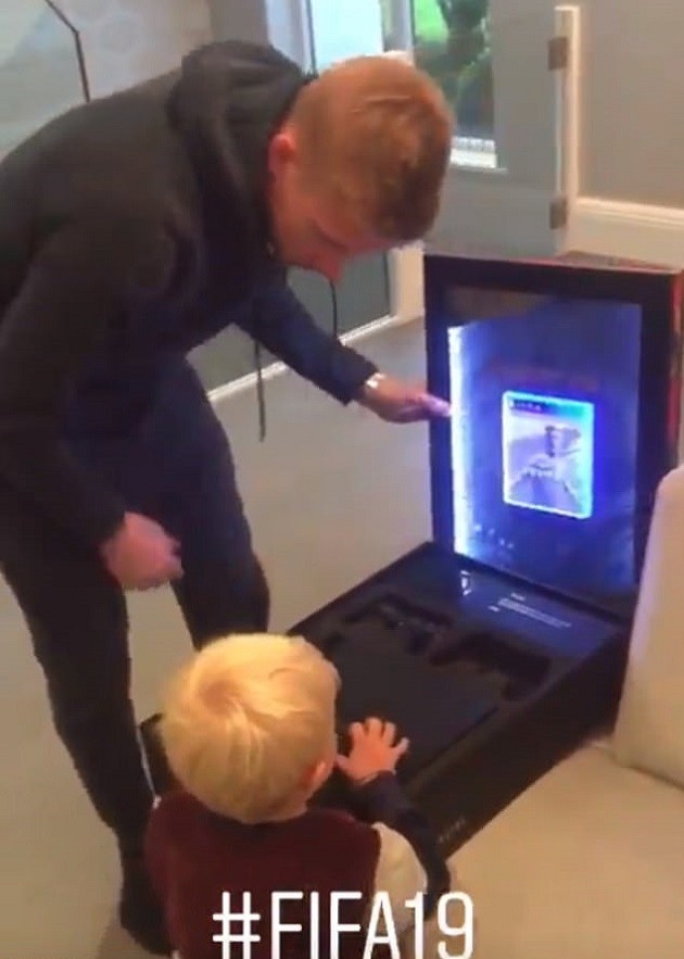 Chưa hồi phục chấn thương, Kevin De Bruyne vẫn nhận được tin vui - Bóng Đá