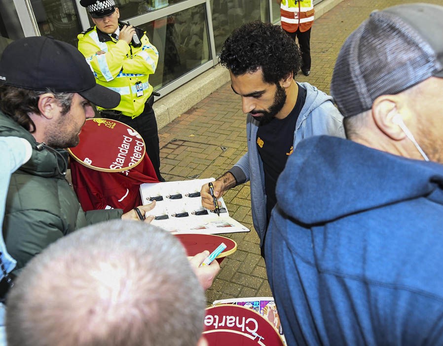 Hà Đức Chính - tiền đạo khiến NHM Việt Nam chia làm 2 phe - Bóng Đá