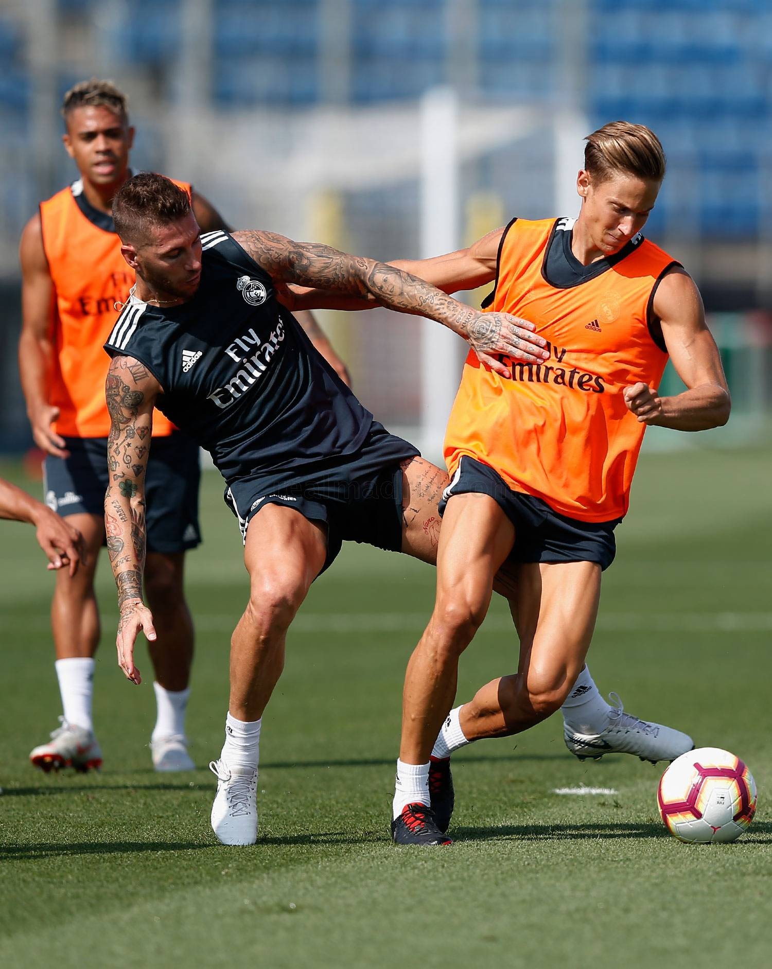 Xuất hiện điềm gỡ khiến CĐV Juventus lo âu trước cuộc thư hùng với Man Utd - Bóng Đá