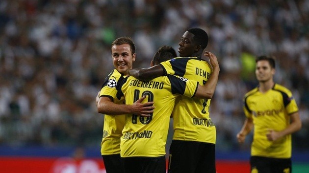 Xong, Ozil vẫn coi Arsenal là 