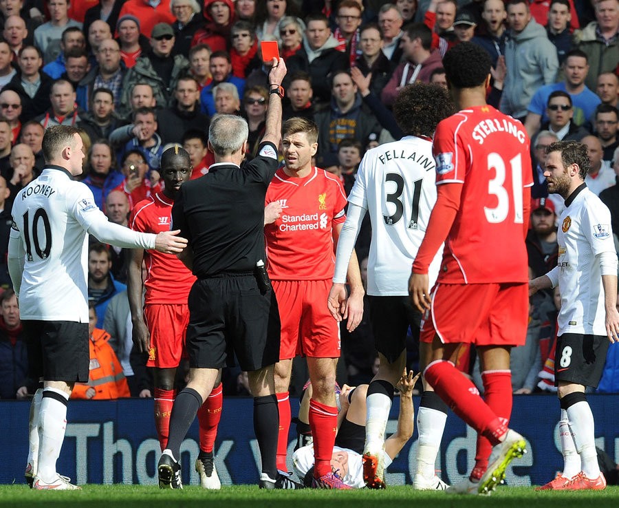 10 cuộc đối đầu bị thẻ đỏ nhiều nhất Ngoại hạng Anh - Bóng Đá