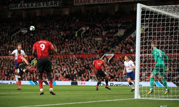 SỐC: Mourinho đã 'chào tạm biệt' NHM Quỷ đỏ? - Bóng Đá