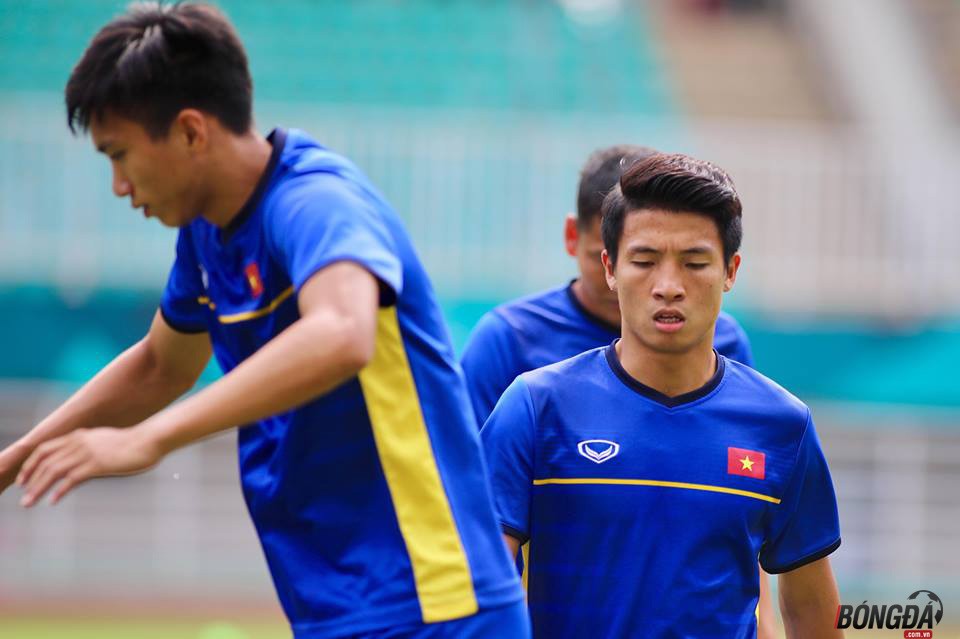TRỰC TIẾP U23 Việt Nam 0-0 U23 UAE (HIỆP 1): Anh Đức đá chính, Công Phượng - Xuân Trường dự bị  - Bóng Đá