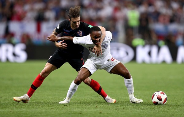 Liverpool fans on Twitter slate Sterling after Croatia win - Bóng Đá