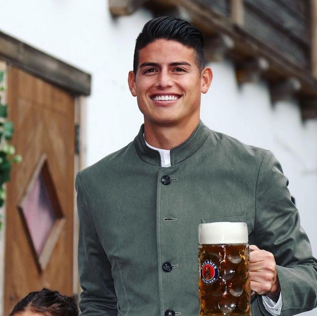 Bỏ mặc khủng hoảng, dàn sao Bayern vẫn hí hửng dự lễ hội bia - Bóng Đá