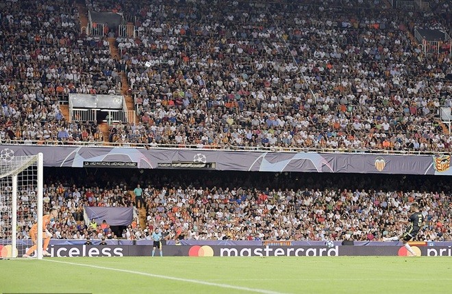 ảnh sau trận valencia vs juventus - Bóng Đá