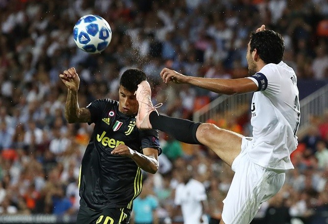 ảnh sau trận valencia vs juventus - Bóng Đá