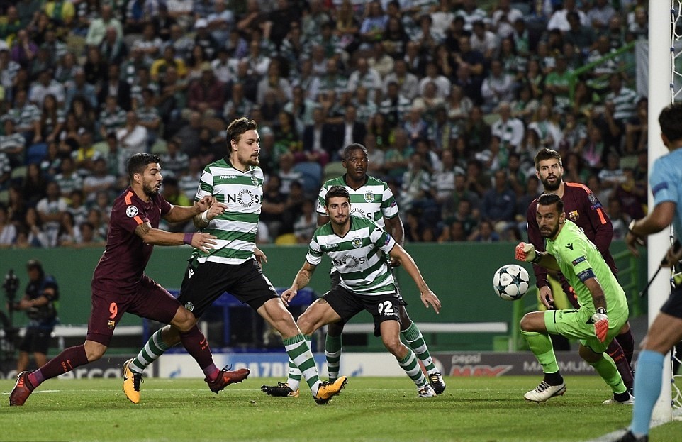 Barcelona thắng may mắn nhờ sai lầm của đội chủ nhà - Bóng Đá