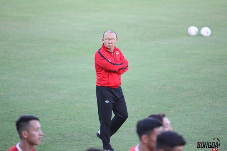 19h30 ngày 8/11 ĐT Lào vs ĐT Việt Nam: Khai hội tưng bừng trên đất khách - Bóng Đá