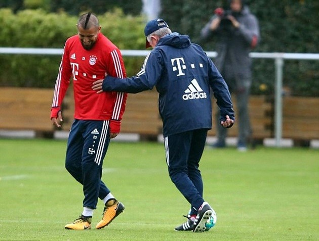 Ảnh tập Bayern Munich - Bóng Đá