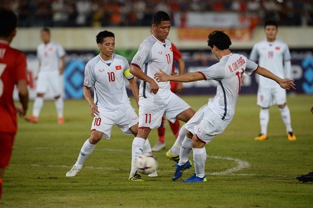 Góc nhìn: ĐT Việt Nam 'ngượng ngùng' làm ông lớn - Bóng Đá