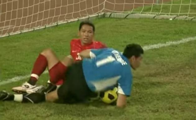 Neil Etheridge: 'Bức tường' khiến Việt Nam ôm hận tại AFF Cup 2010 - Bóng Đá