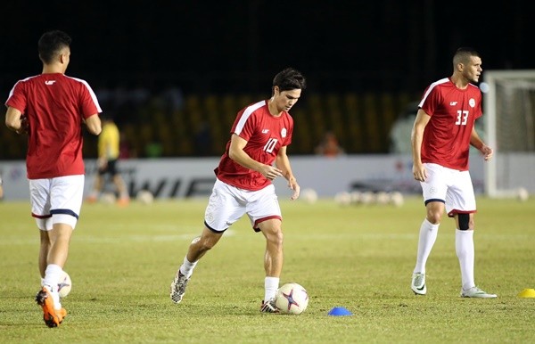 TRỰC TIẾP: Philippines 0-0 ĐT Việt Nam: Xuân Trường - Công Phượng dự bị, Quang Hải đá chính - Bóng Đá