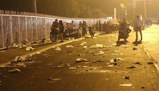 Nóng! Tranh cãi nổ ra trong lòng NHM sau chiến thắng của ĐT Việt Nam - Bóng Đá