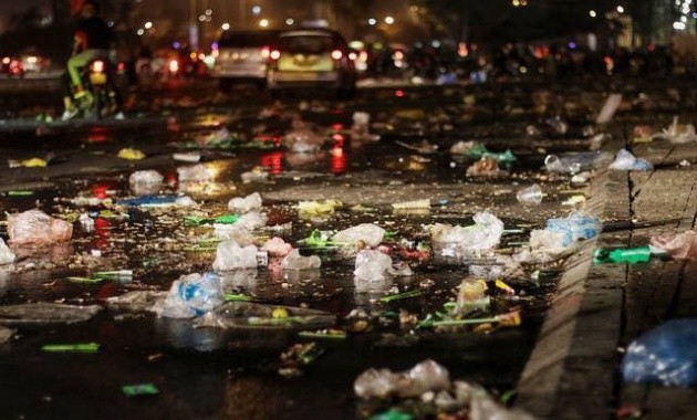 Nóng! Tranh cãi nổ ra trong lòng NHM sau chiến thắng của ĐT Việt Nam - Bóng Đá