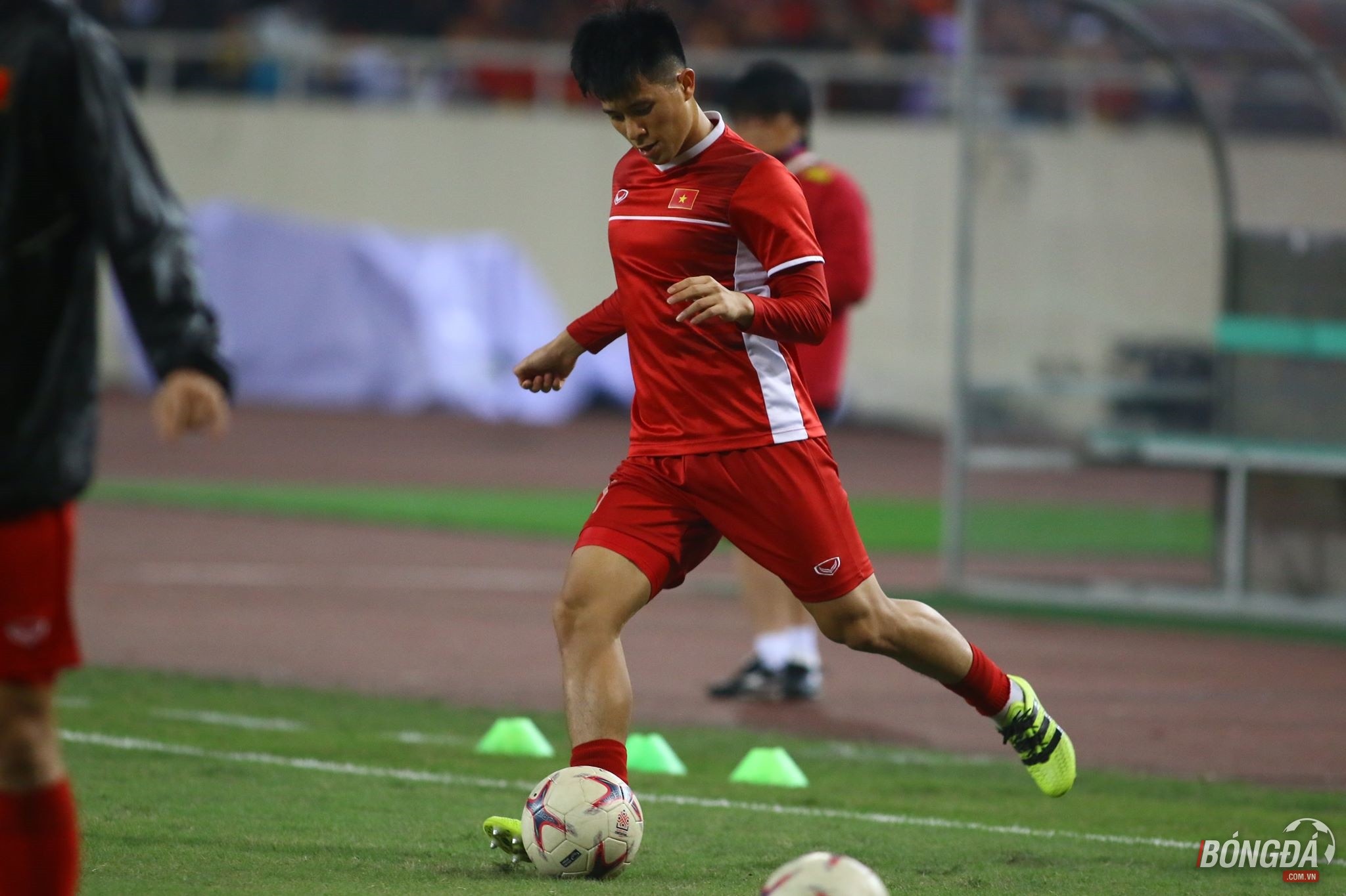 TRỰC TIẾP: ĐT Việt Nam 0-0 ĐT Malaysia: HLV Park Hang-seo tung đội hình mạnh nhất - Bóng Đá