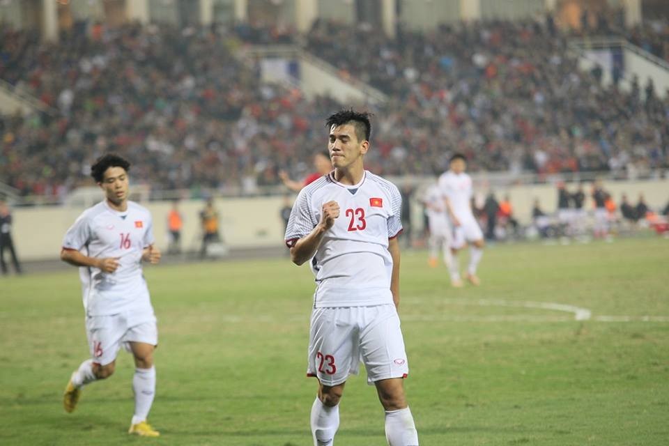 Trực tiếp ĐT Việt Nam 1-0 CHDCND Triều Tiên (H2): Tiến Linh lập công  - Bóng Đá