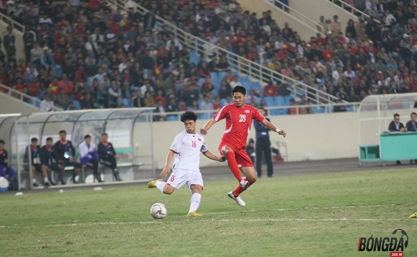 Trực tiếp ĐT Việt Nam 0-0 CHDCND Triều Tiên: Tiến Linh bỏ lỡ cơ hội - Bóng Đá