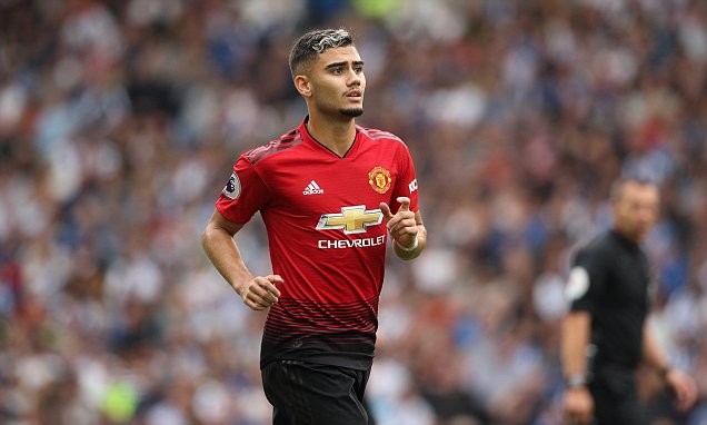 3 quyết định Mourinho cần thực hiện trước thềm Tottenham - Bóng Đá