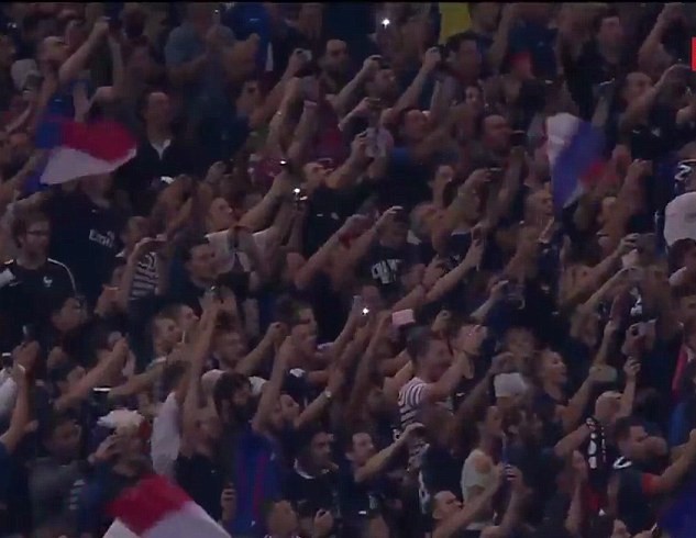 Pháp hát bài Kante - Bóng Đá