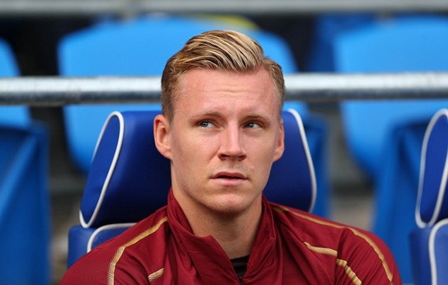 Mài đũng quần trên ghế dự bị, Bernd Leno vẫn được khuyên cần kiên nhẫn - Bóng Đá