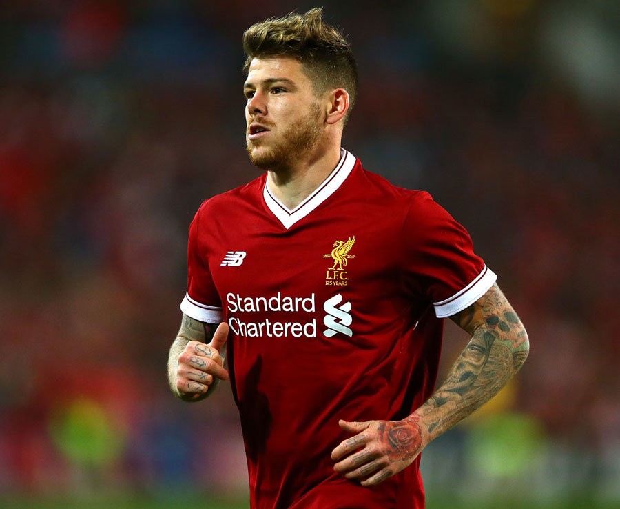 Chiến đấu rách đầu gối, Son Heung-min lại có bàn thắng theo cách không tưởng - Bóng Đá