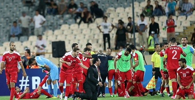 Iran 2-2 Syria: Vỡ òa phút cuối - Bóng Đá