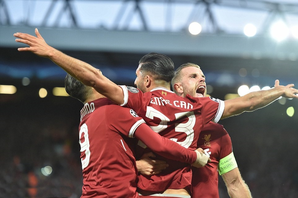 Fan MU kêu gọi mua Depay - Bóng Đá