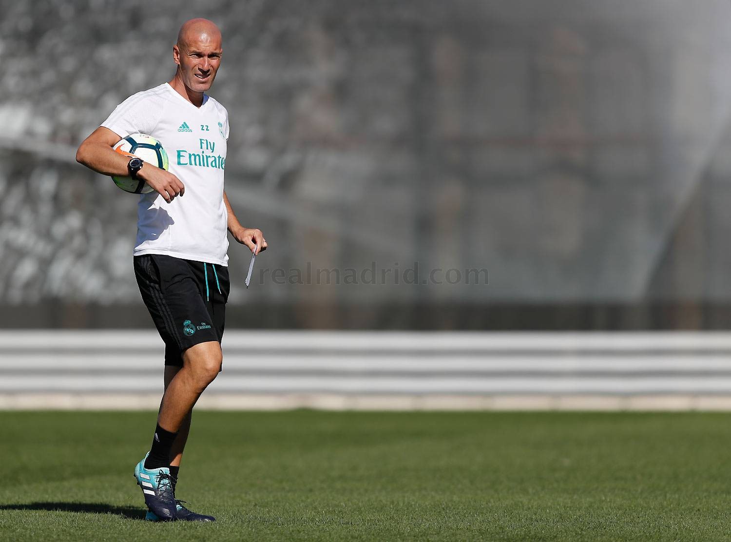 Chấm điểm Barca sau trận thắng Sporting Lisbon - Bóng Đá