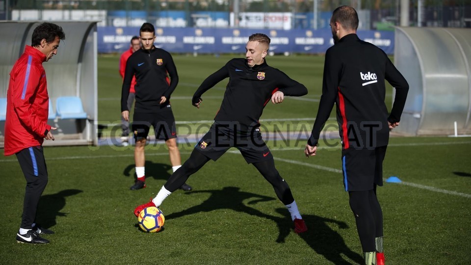 barca tập luyện - Bóng Đá