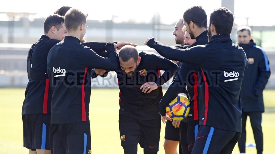 barca tập luyện - Bóng Đá