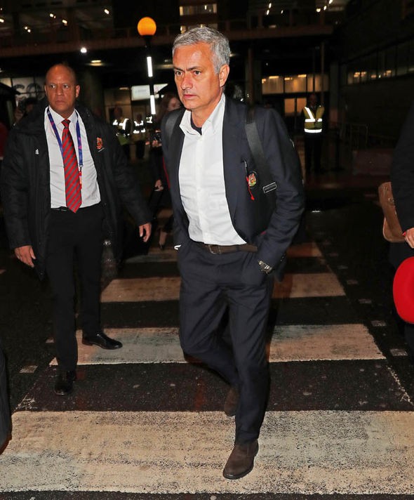 Woodward và Mourinho ở sân bay - Bóng Đá
