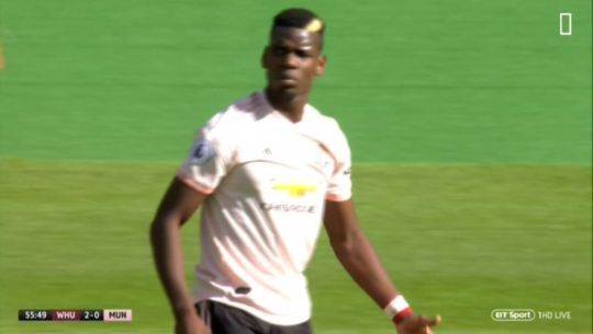 Sao Premier League mang Giáng sinh ấm áp cho người hâm mộ - Bóng Đá