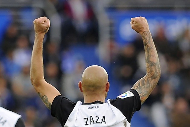 Tội đồ Italia lập siêu phẩm, Valencia sánh ngang kỉ lục của Barca, Atletico - Bóng Đá