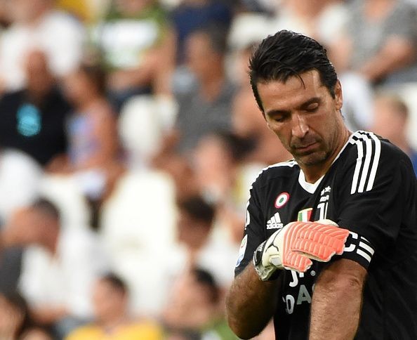 Được hứa trọng dụng, Okazaki tập cực hăng chờ ngày bắn hạ Tottenham  - Bóng Đá