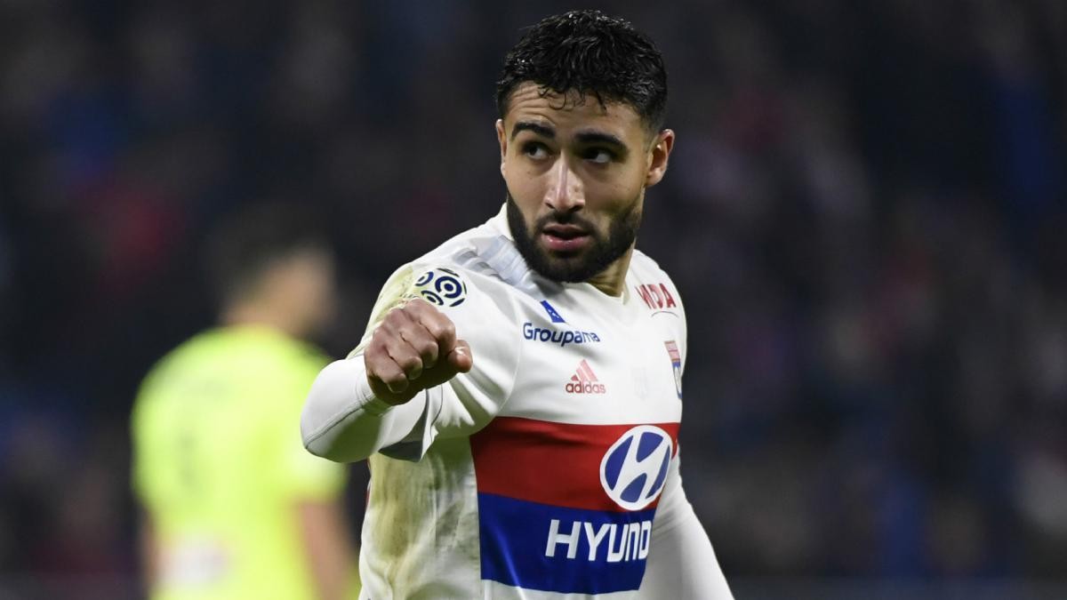Liverpool fans react to latest Nabil Fekir rumours - Bóng Đá
