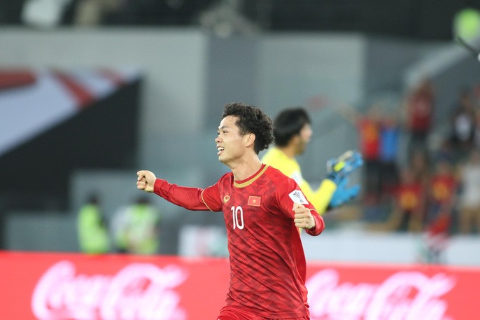 Trực tiếp ĐT Việt Nam 0-0 ĐT Iran: Công Phượng, Quang Hải đá chính - Bóng Đá