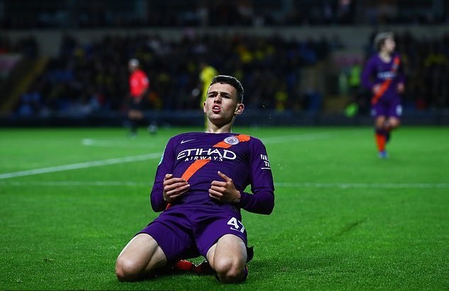 Dortmund nhắm mua Foden - Bóng Đá