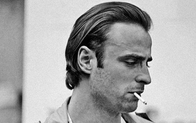 Berbatov và chia sẻ về phong cách chơi bóng như ngậm điếu thuốc lá - Bóng Đá